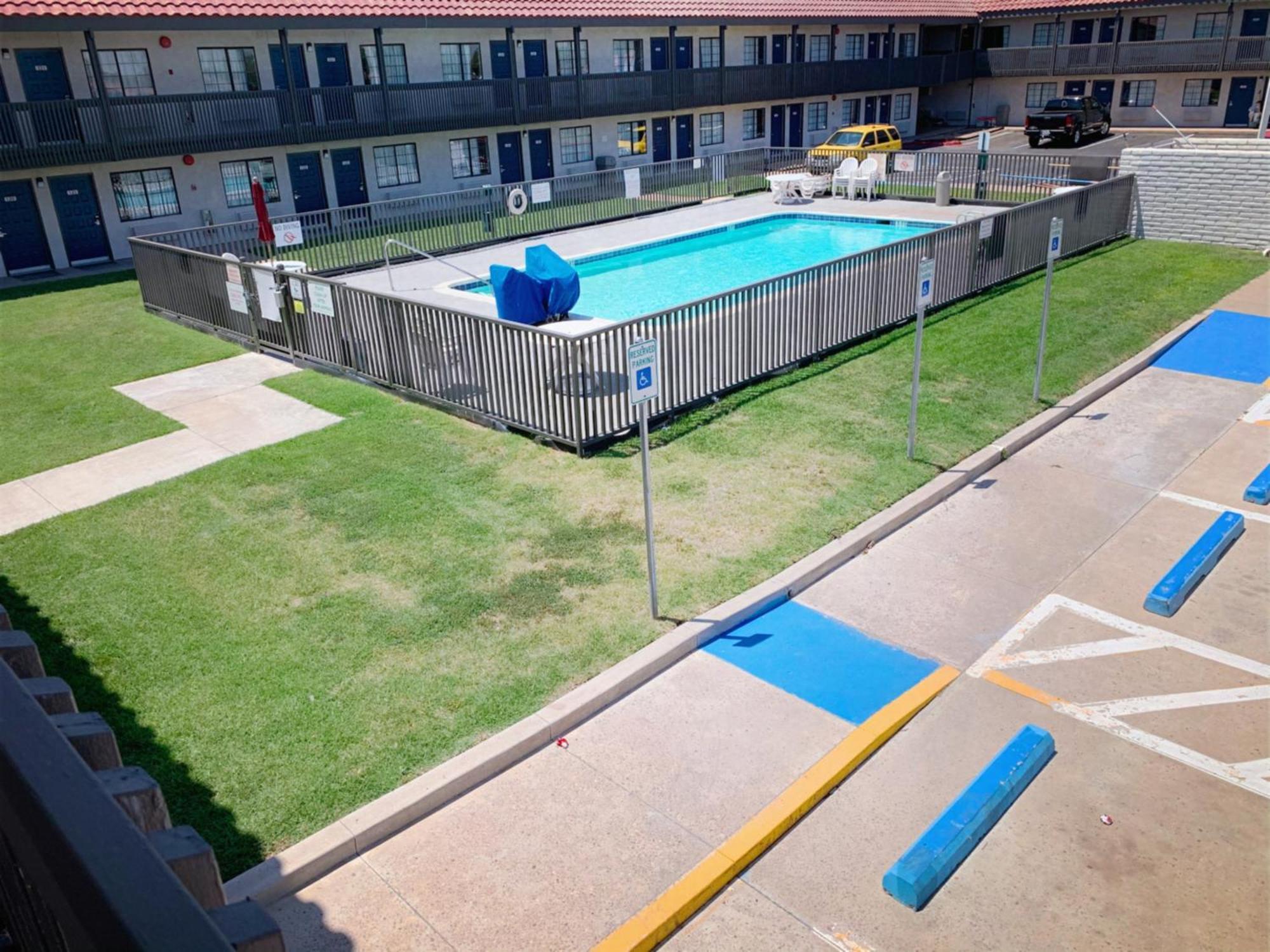 Motel 6-Amarillo, Tx - Airport Luaran gambar